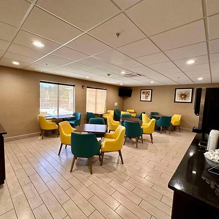 Comfort Inn & Suites Mocksville I-40 Екстериор снимка