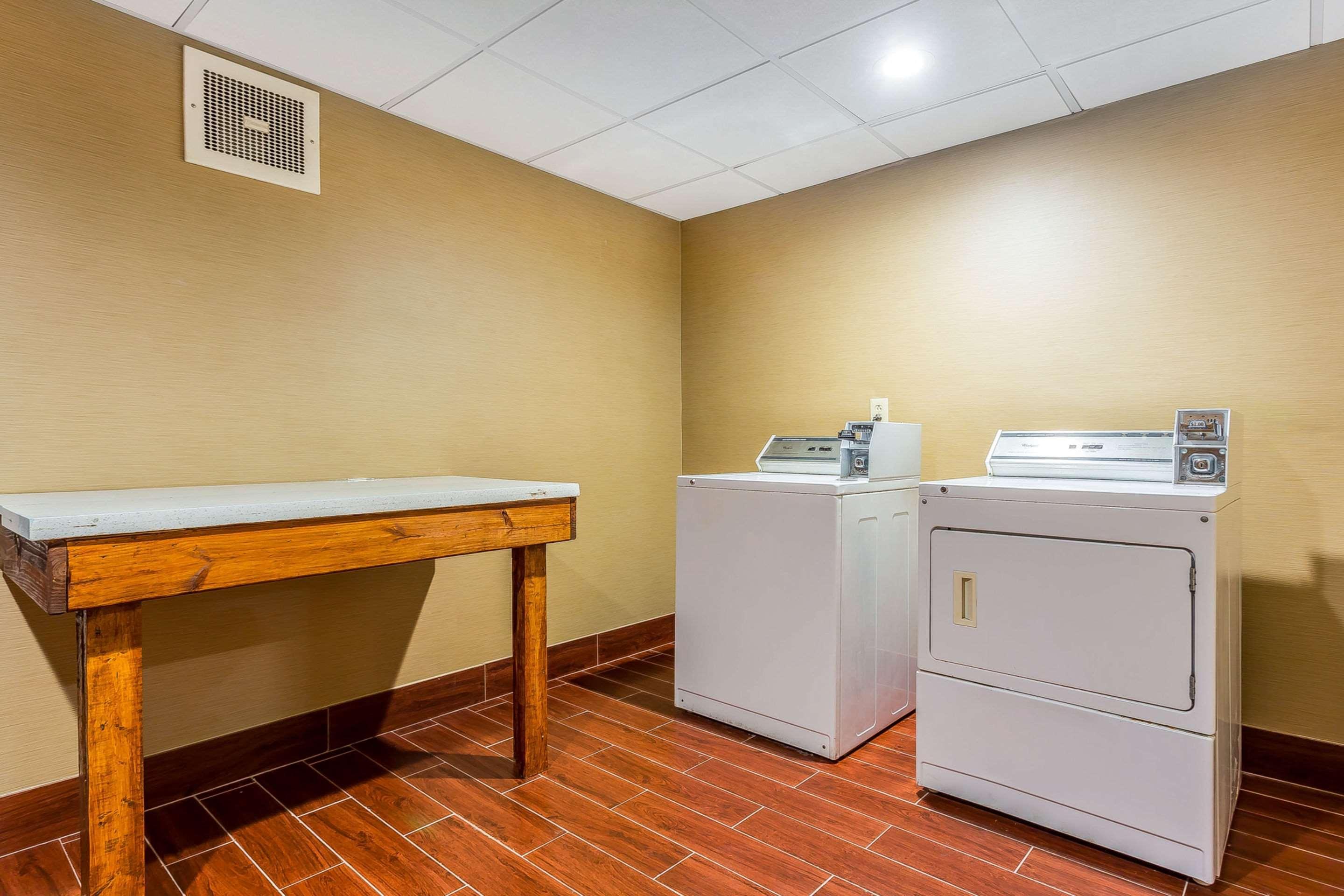 Comfort Inn & Suites Mocksville I-40 Екстериор снимка