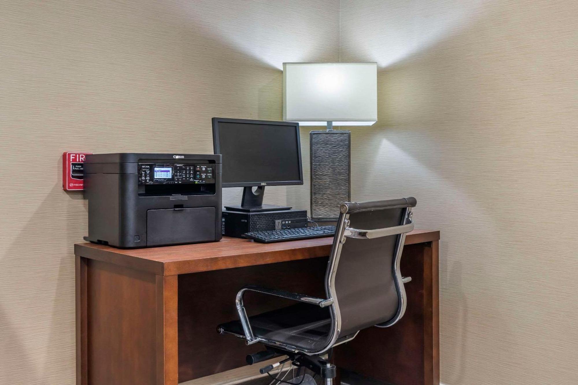 Comfort Inn & Suites Mocksville I-40 Екстериор снимка