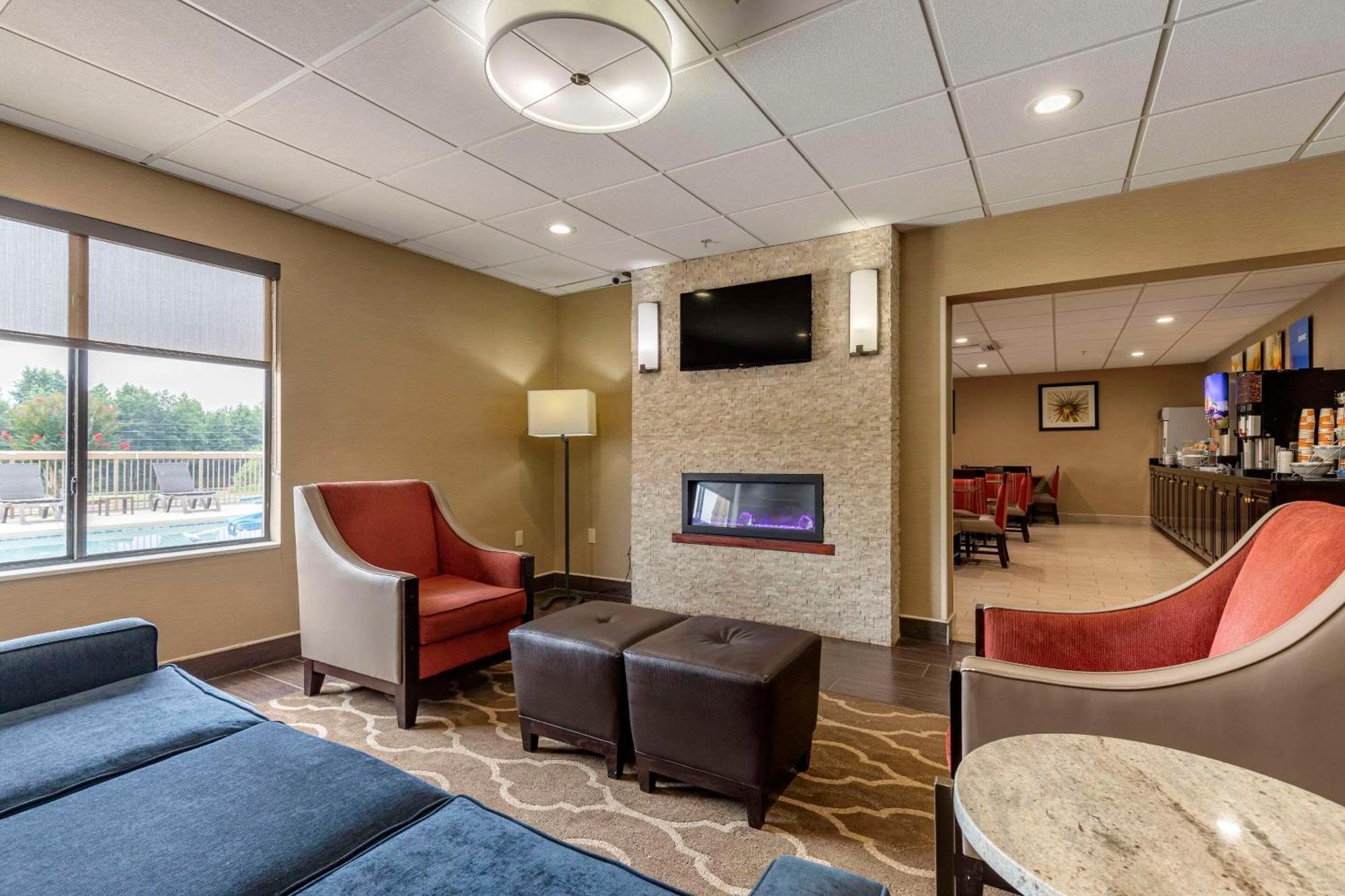 Comfort Inn & Suites Mocksville I-40 Екстериор снимка