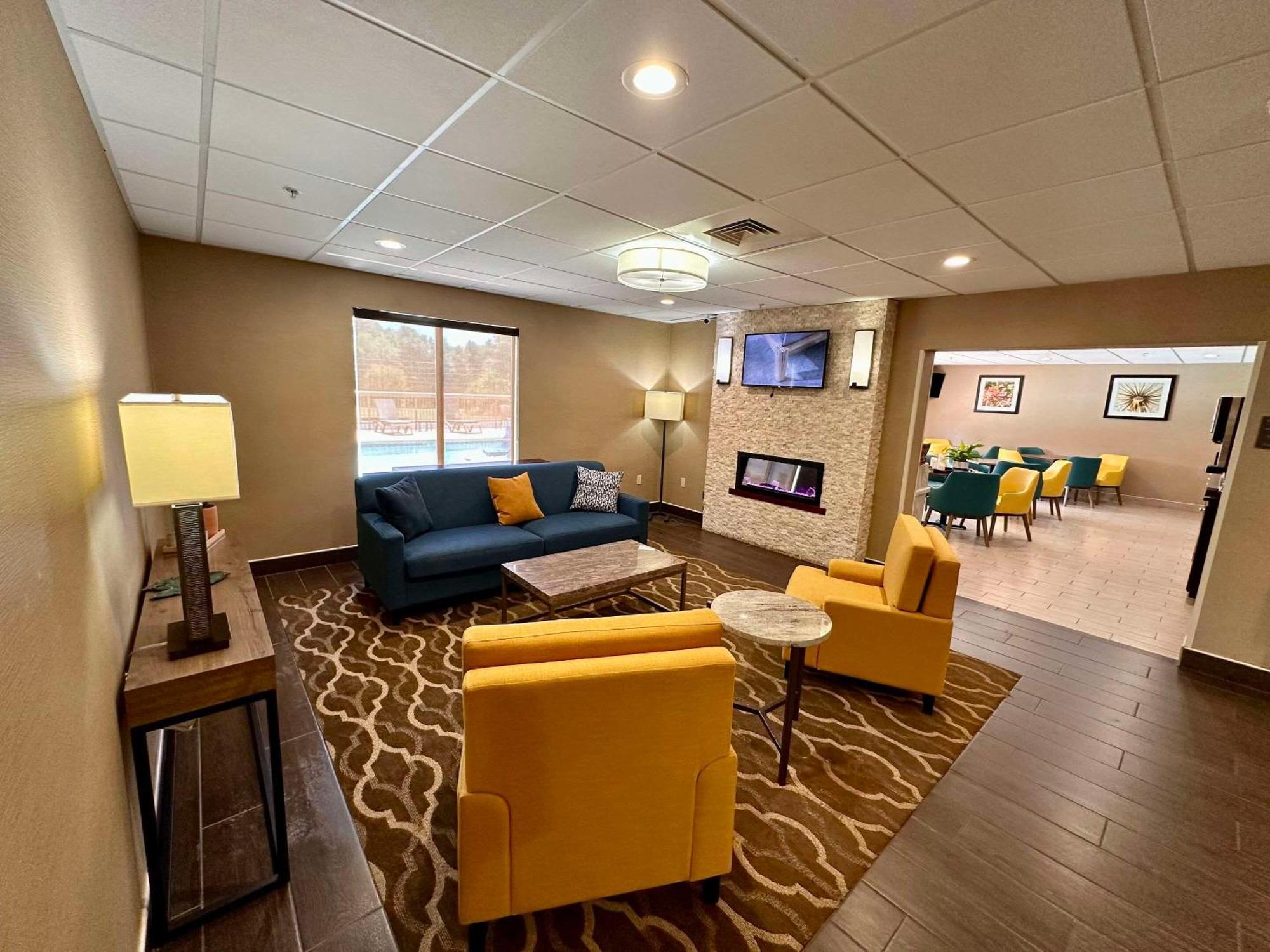 Comfort Inn & Suites Mocksville I-40 Екстериор снимка